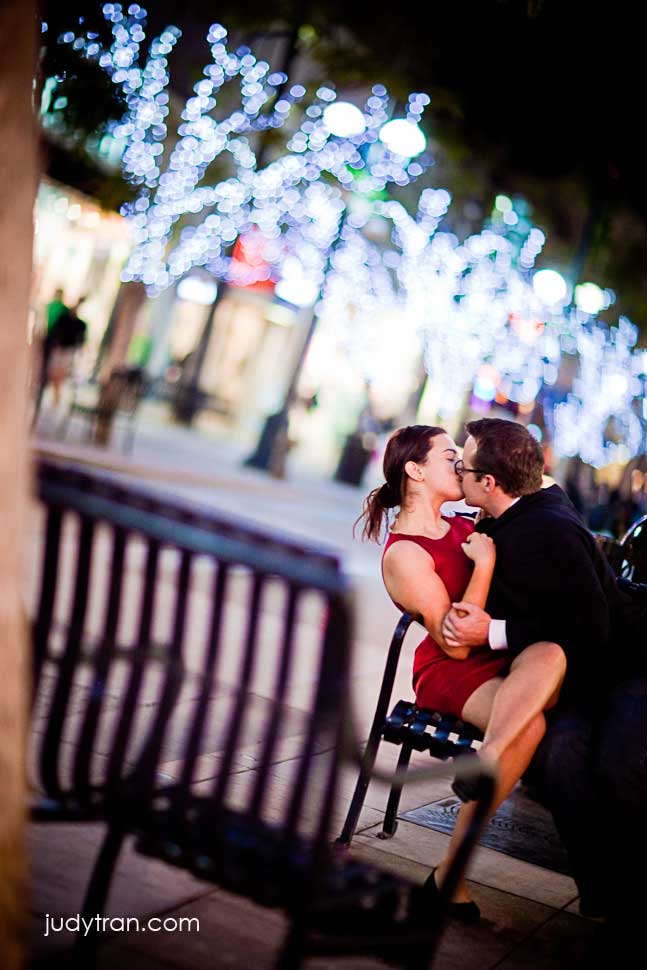 Santa Monica Engagement Photos 3rd Street Promenade