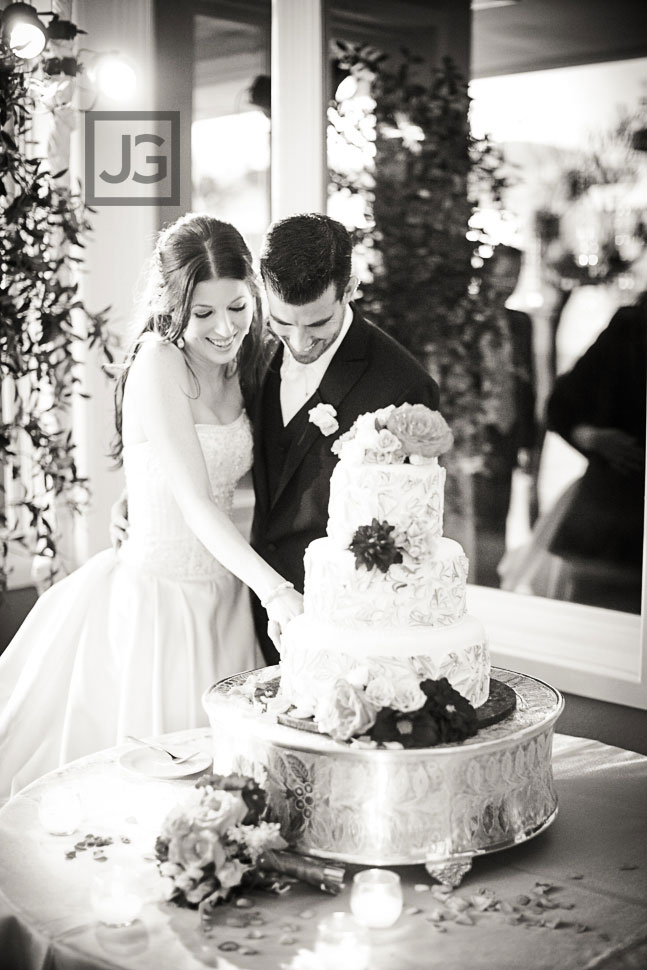 Bella Collina Cake Cutting