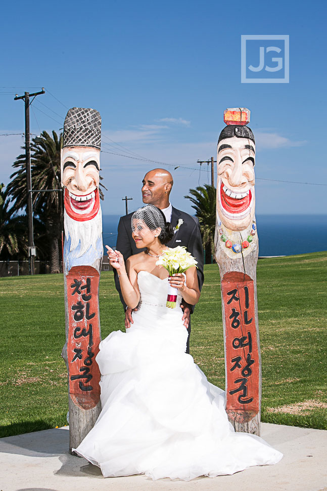 Korean Friendship Bell Wedding Photos