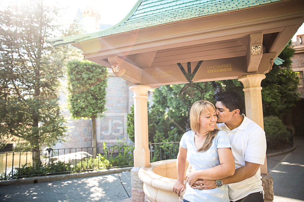 disneyland-engagement-photography-0003