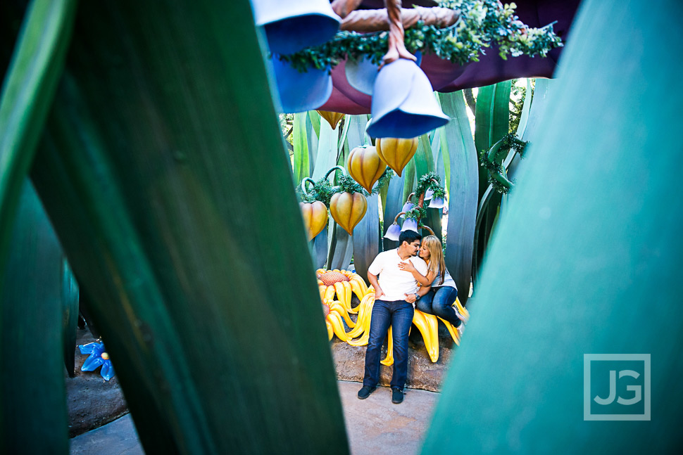 disneyland-engagement-photography-0014