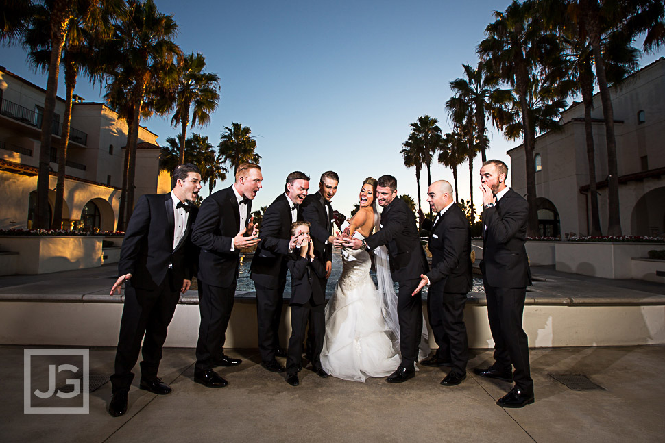 Bride with the Groomsmens