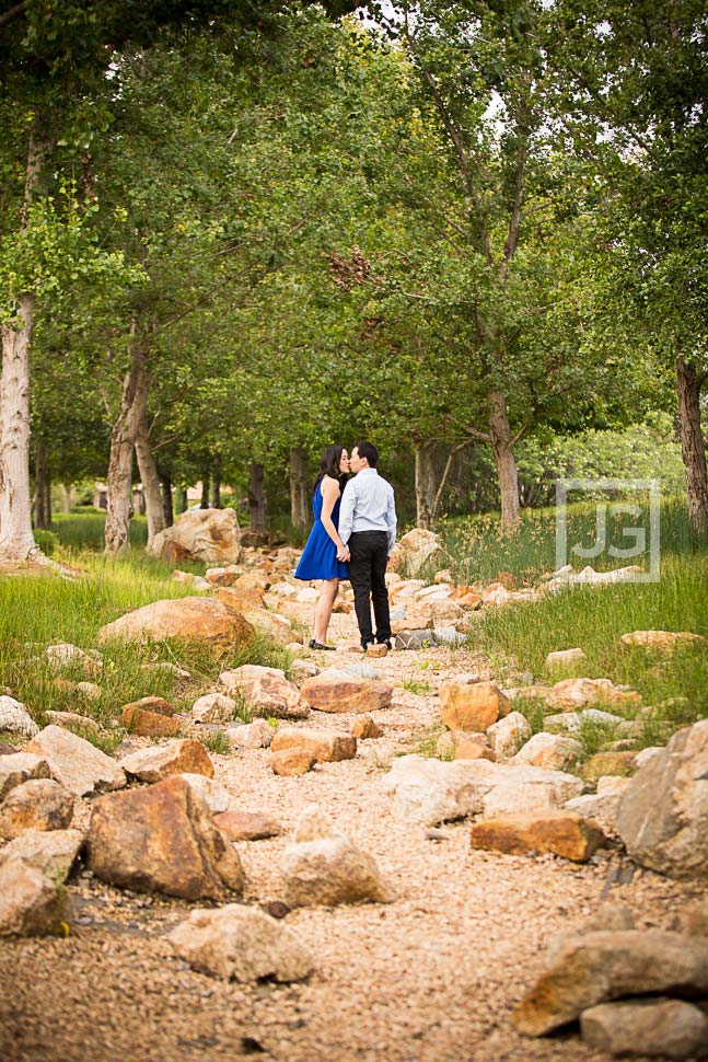 jeffery-open-trail-engagement-photography-0006