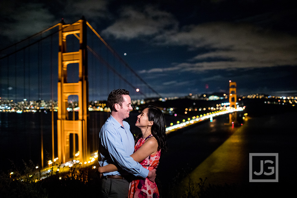 The Golden Gate Bridge at night