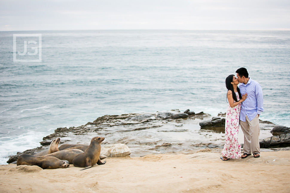 la-jolla-cove-beach-engagement-photography-0001