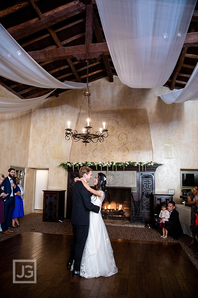 La Venta Inn First Dance