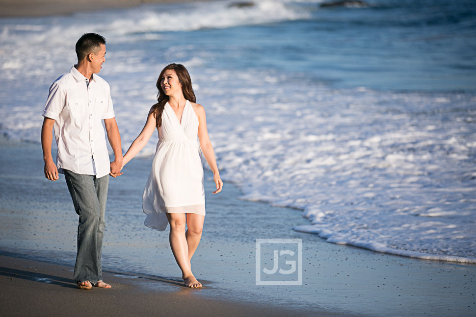 Victoria Beach Engagement Photography