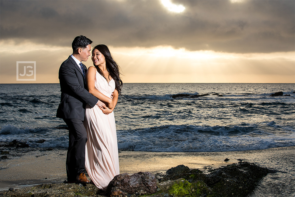 Sunset Laguna Beach engagement photography