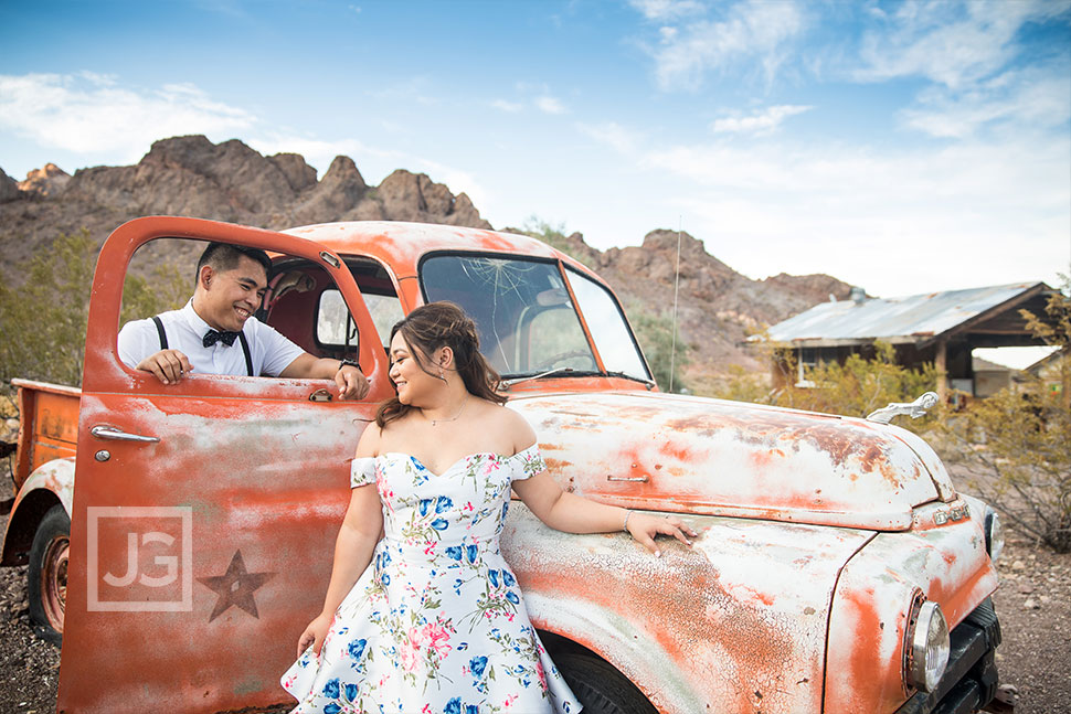 desert engagement photography