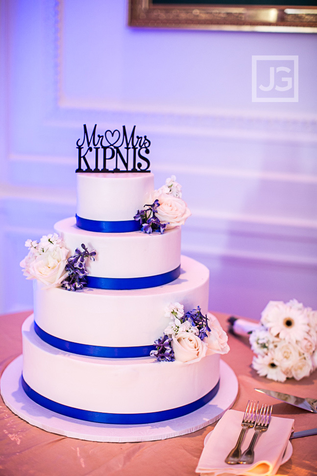 Nixon Library Wedding Cake
