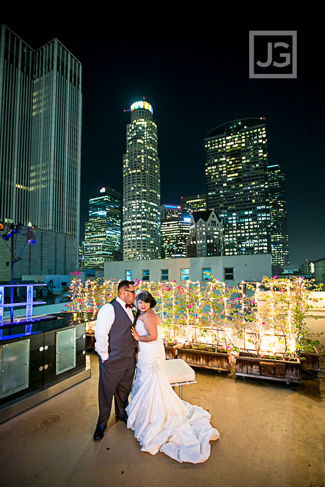 oviatt-penthouse-la-wedding-photography-0068