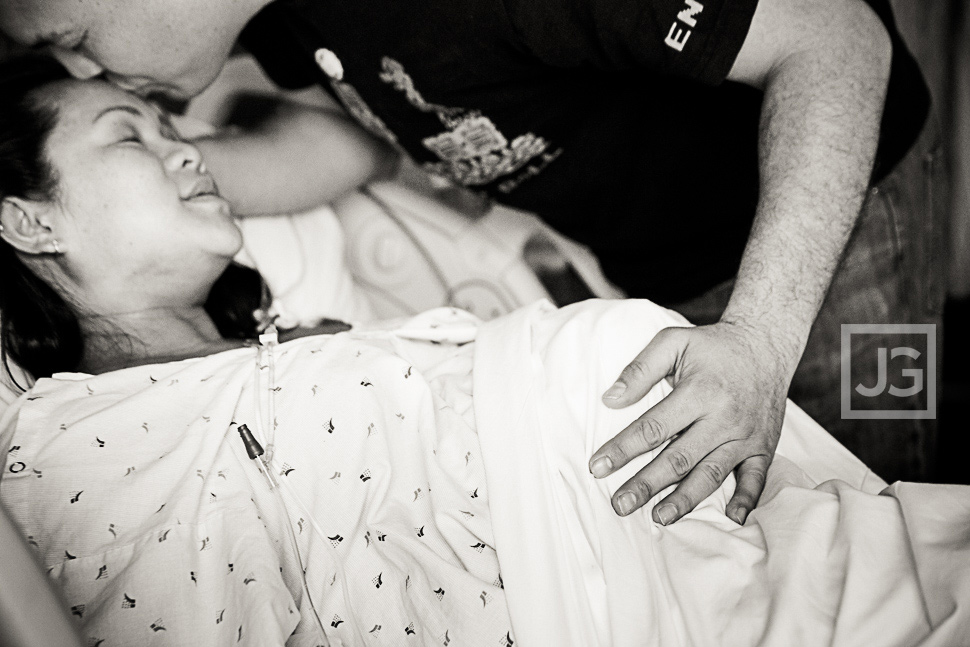 Birth Photography in the Hospital Room
