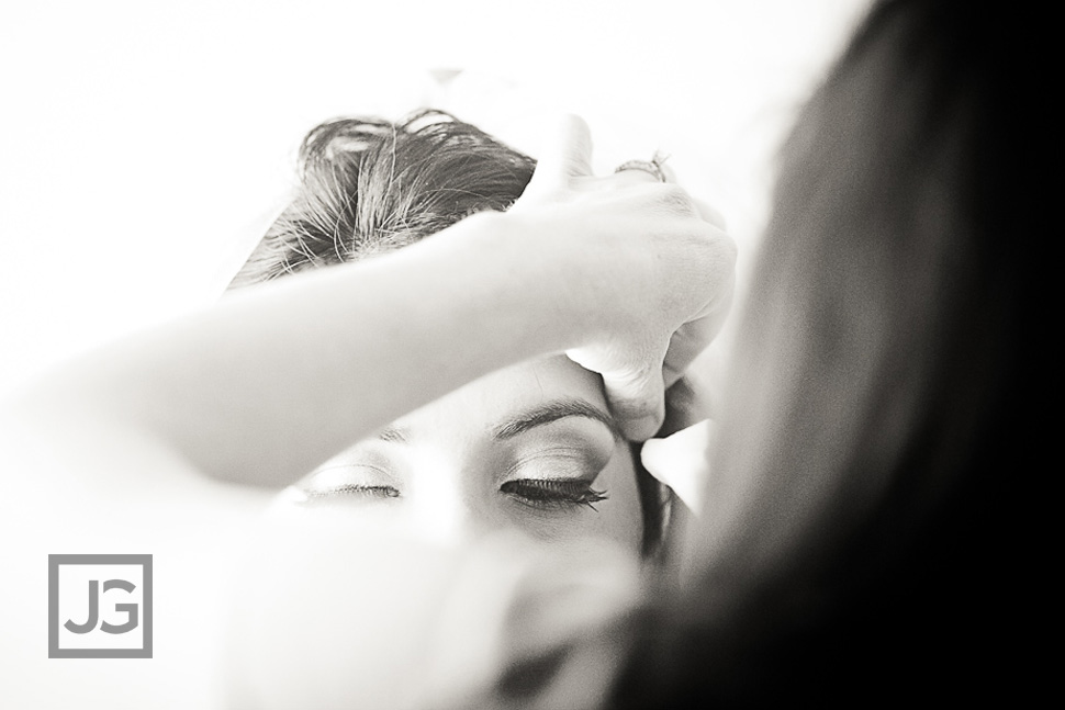 Holiday Inn, Long Beach Airport Wedding Preparation