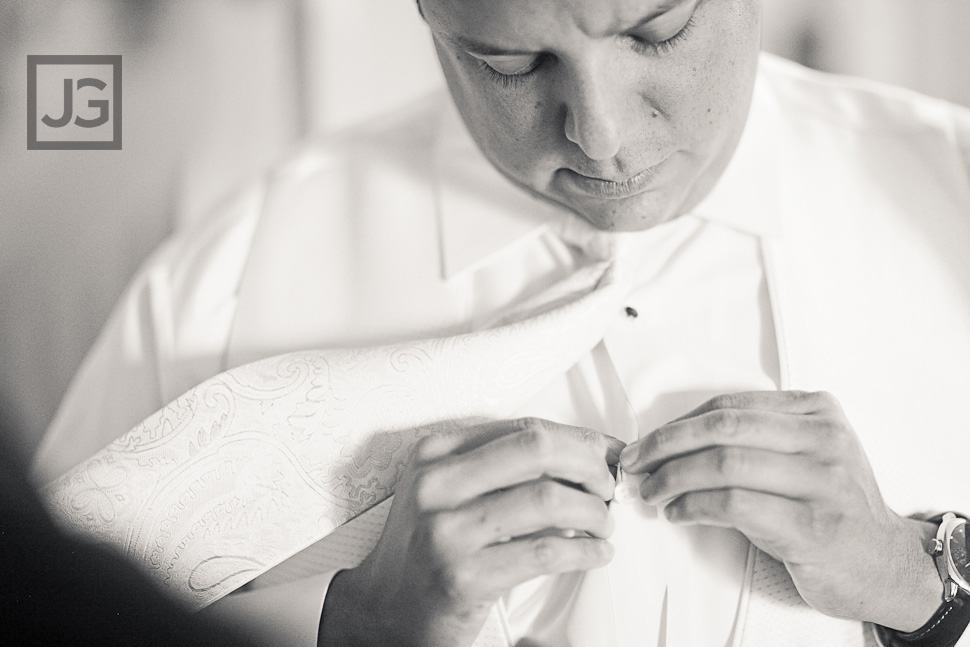 Holiday Inn, Long Beach Airport Wedding Preparation
