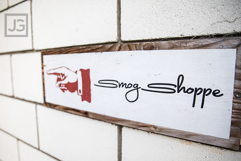 Smog Shoppe Front Entrance Sign