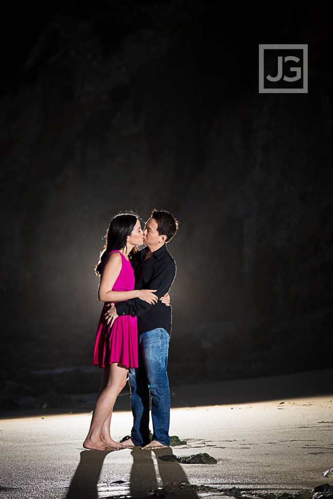 victoria-beach-laguna-beach-engagement-photography-0016