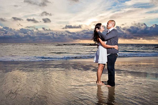 Read more about the article Laguna Beach Engagement Photography | Trina & Trey