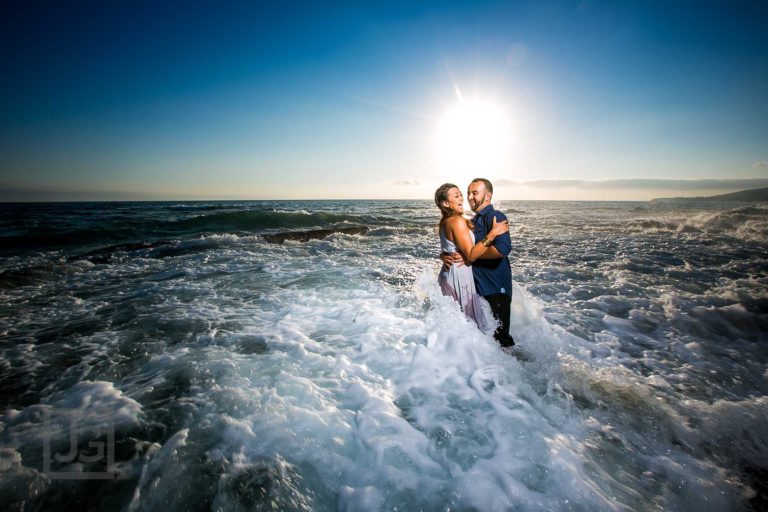 Read more about the article Downtown Laguna Beach Engagement Photography | Aurea + Alexis