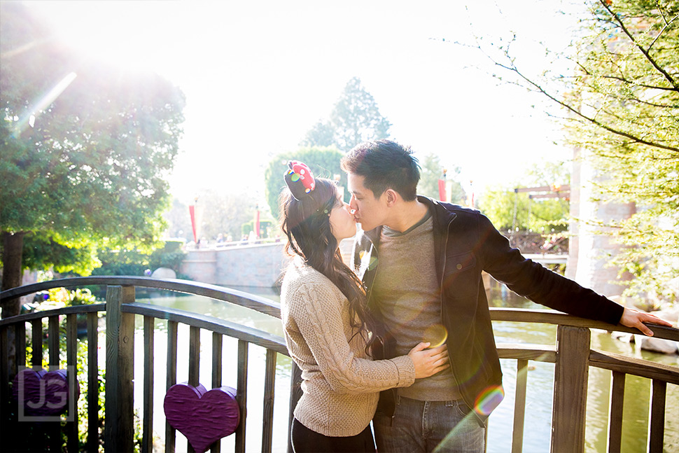 Engagement Photos Disneyland Castle