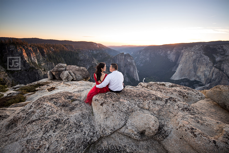 Yosemite Engagement Photo