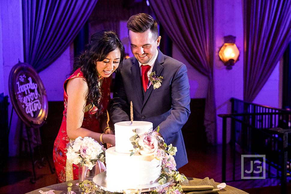 Padua Hills Reception Cake Cutting