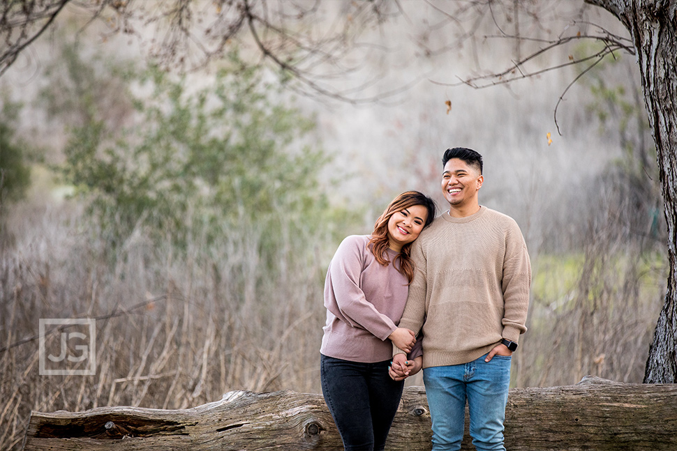 Bonelli Park Engagement Photography with a Log