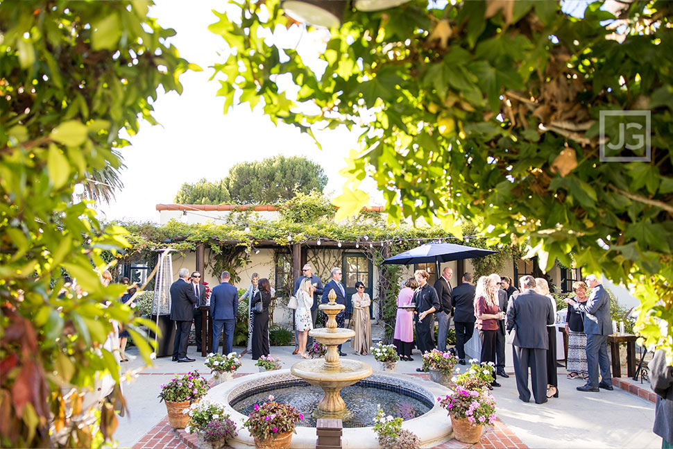 Cocktail hour at the La Venta Inn