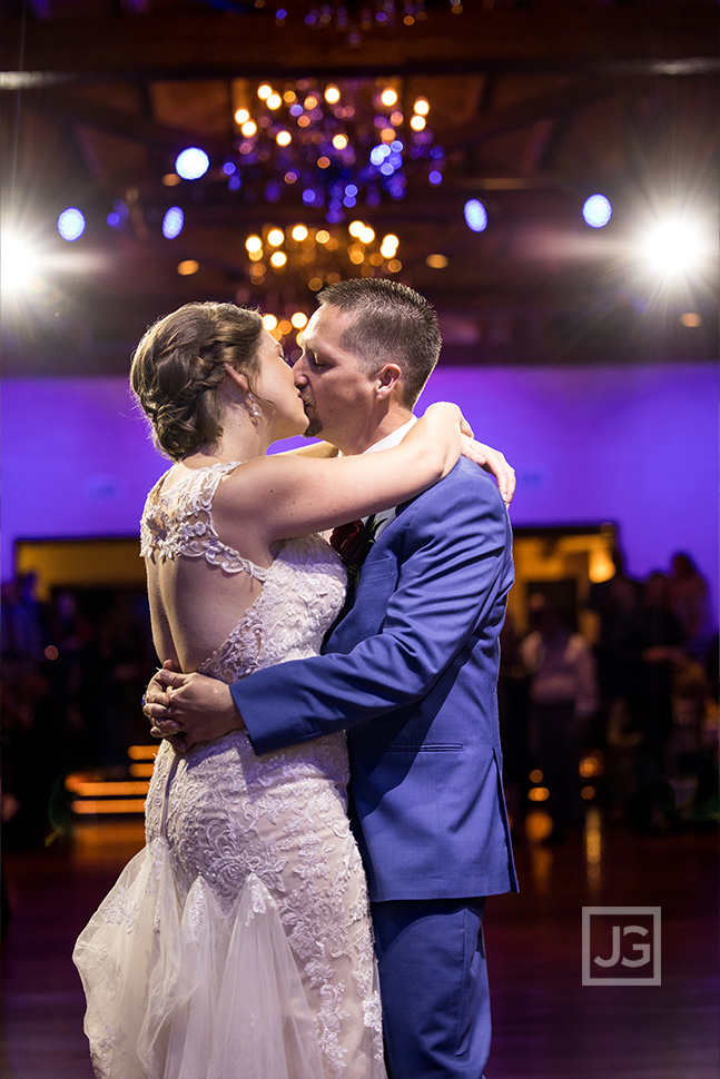 Padua Wedding First Dance Kiss