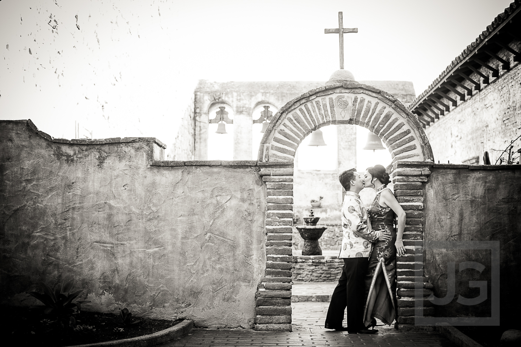 Mission San Juan Capistrano, Trash the dress