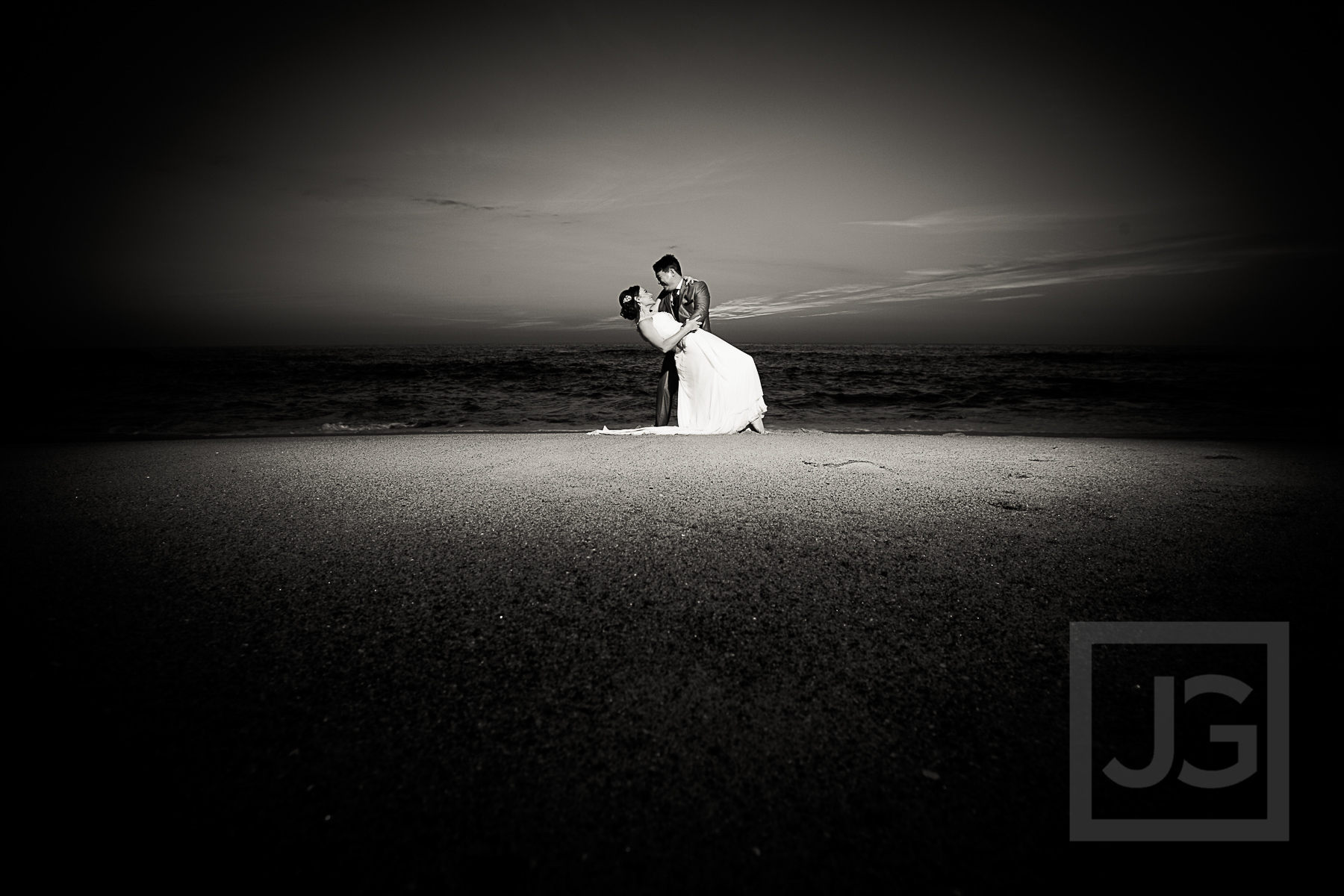 Laguna Beach, Trash the dress