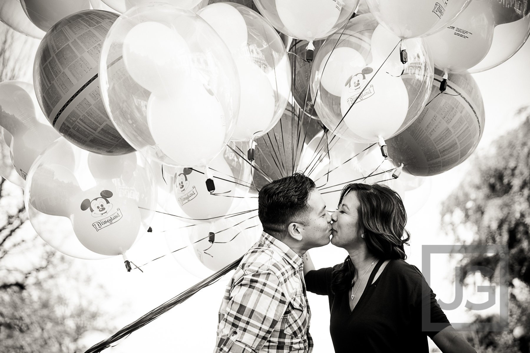 Disneyland Engagement Photos with Balloons