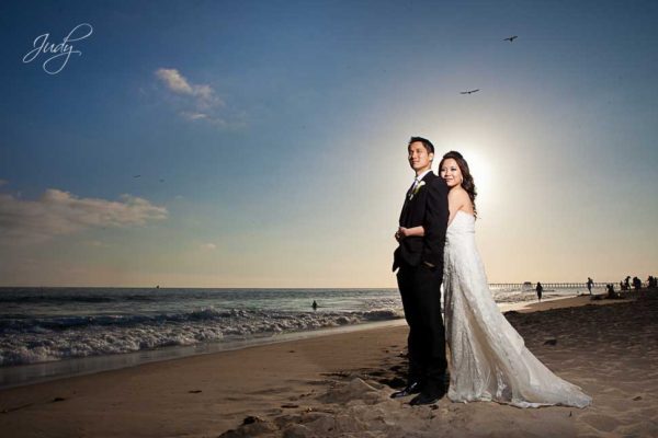 Read more about the article Huntington Beach Hyatt Wedding Photography | Sandy & Chris