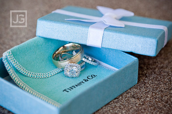 Read more about the article How to Choose the Perfect Engagement Ring