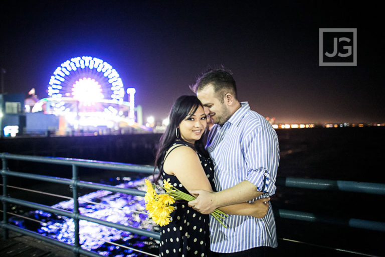 Read more about the article Santa Monica Pier Engagement Photos, Baking & Cooking | Cindy + Chris