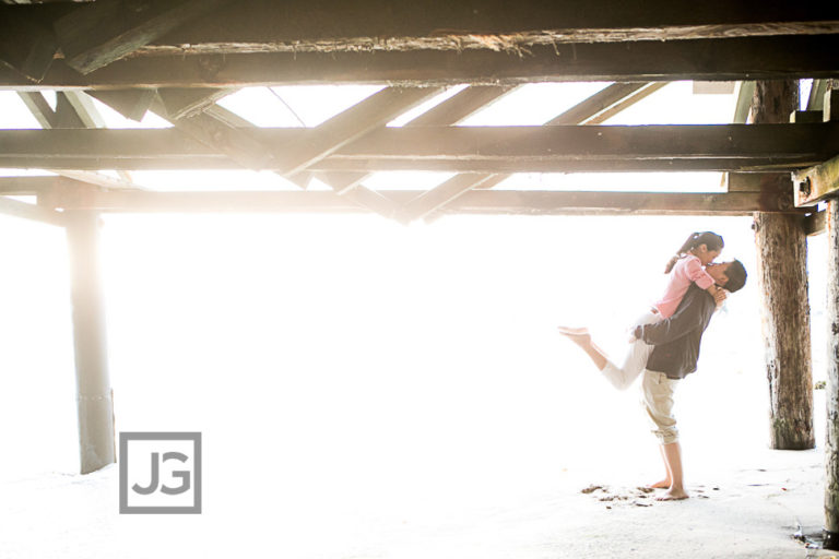 Read more about the article Santa Monica Engagement Photos Downtown Los Angeles | C + K